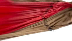ENO SingleNest Lightweight Hammock -Camping Equipment Store 04816f98 1187 4f5a 8169 500049a17c50eno singlenest hammock tripple stitched seams2 4
