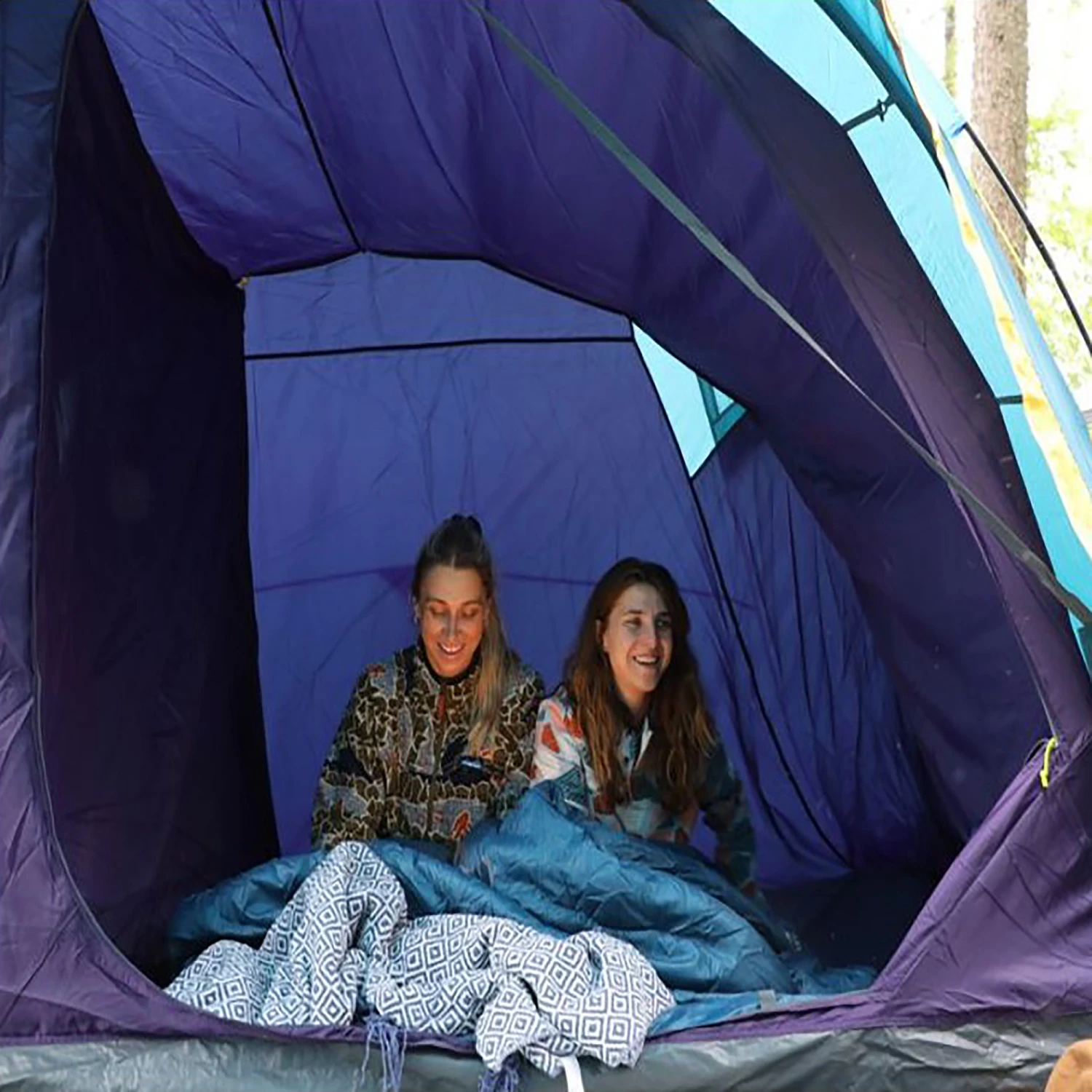 Vango Beta 550XL Lightweight Family Camping Tent 8 Vango Beta 550XL Lightweight Family Camping Tent - Image 8