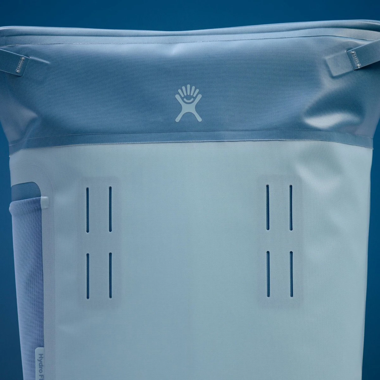 Hydro Flask Day Escape Soft Cooler Pack Insulated Backpack 7 Hydro Flask Day Escape Soft Cooler Pack Insulated Backpack - Image 7