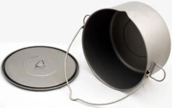 Titanium Pot + Bail Handle Ultralight Cookware -Camping Equipment Store 777d40a0 ecd8 46e6 8858 f39bbe0cd60dtoaks pot 200 bh 3