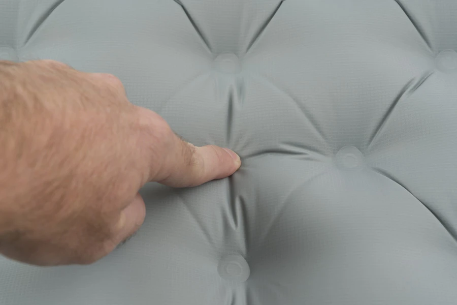 Sea To Summit Ether Light XT Insulated Mat Ultralight Airbed 5 Sea To Summit Ether Light XT Insulated Mat Ultralight Airbed - Image 5