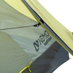 Nemo Hornet OSMO 3 Ultralight Backpacking Tent 29 Nemo Hornet OSMO 3 Ultralight Backpacking Tent -Camping Equipment Store HornetOSMO 3P 811666035738 Detail VolumizingGuyoutcopy