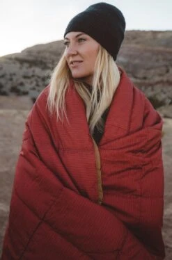 Kelty Bestie Blanket Thermal Camping Quilt -Camping Equipment Store a stream media d78b105e df8c 4521 85d3 f2424c49be65 17868375931549776 standard